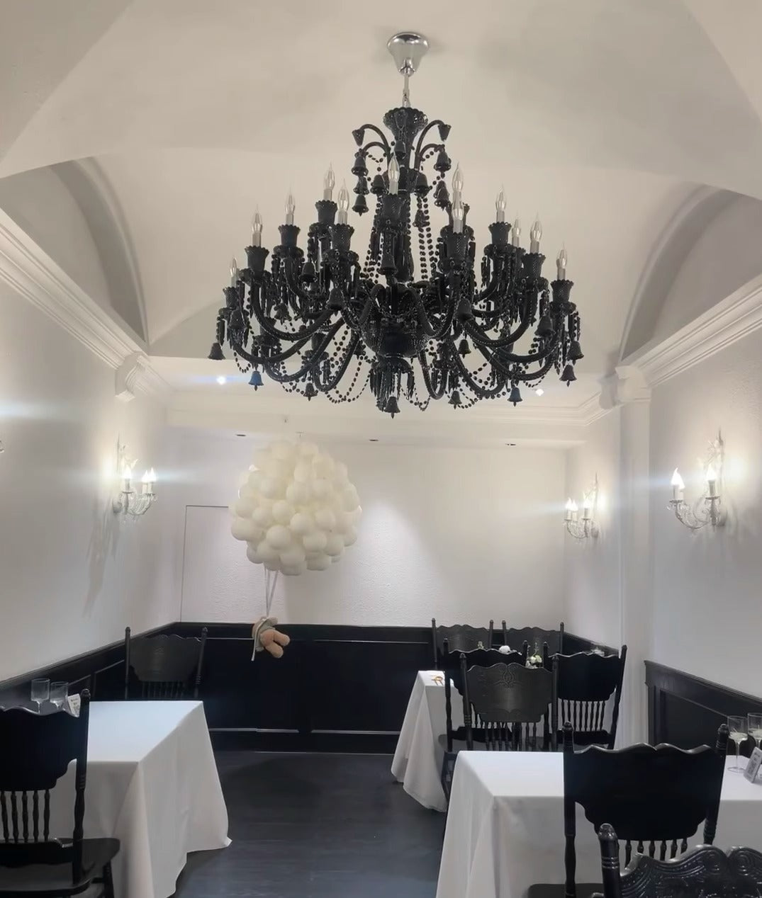 Koleksi Candelier Chevalier Noir - Kesatria Gelap