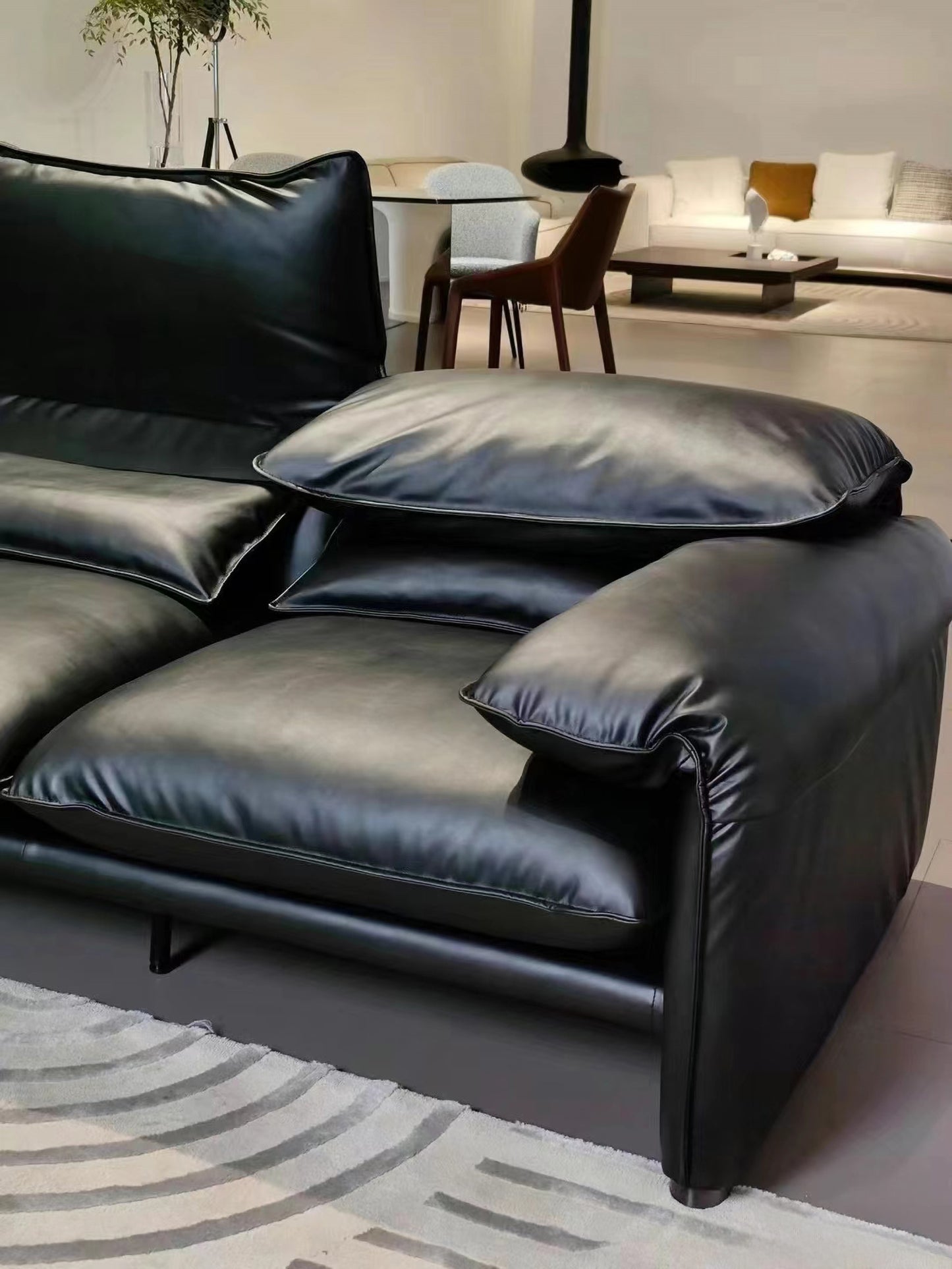 Maralunga Sofa