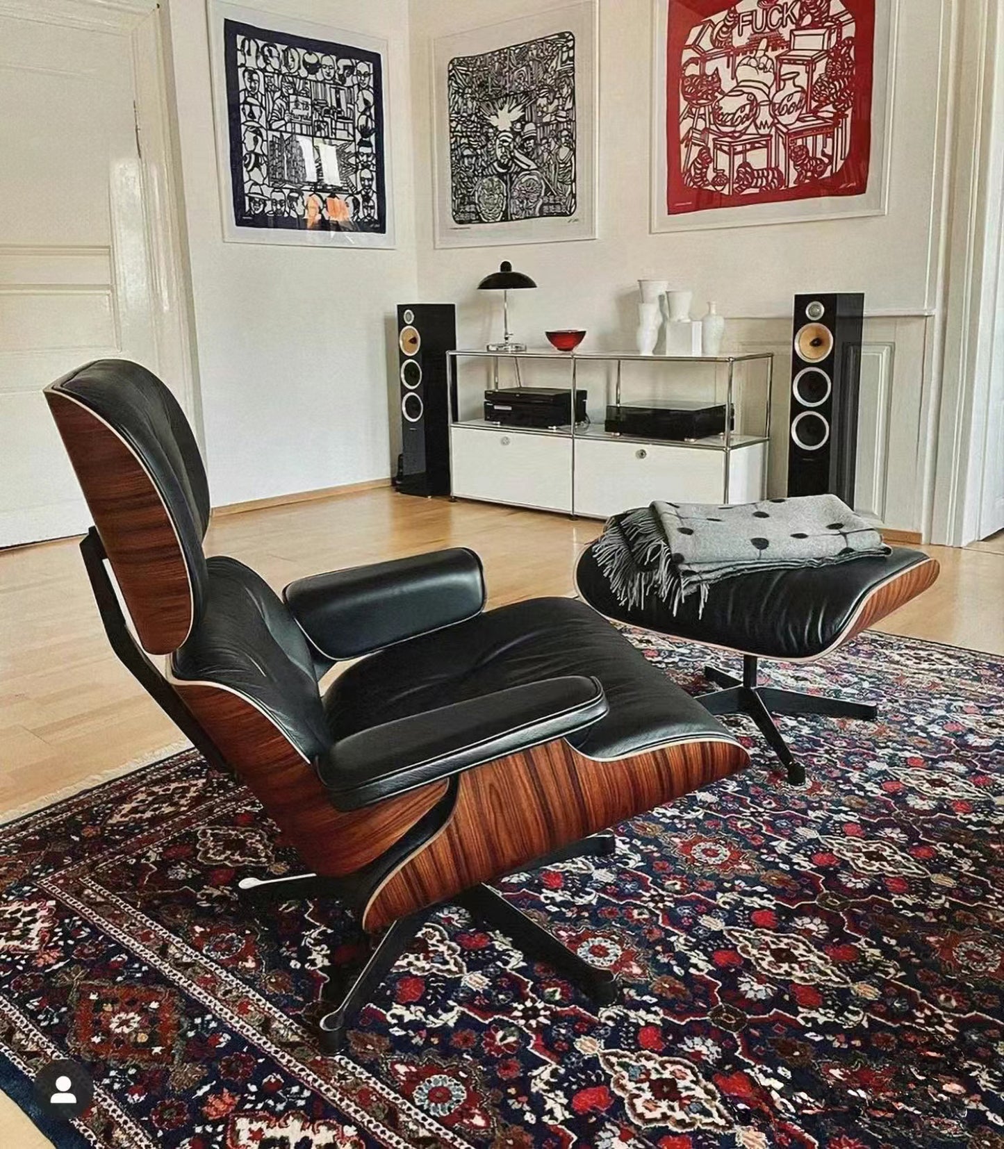 Eames Lounge  Chair With Ottoman