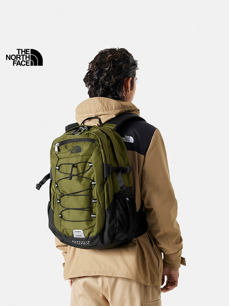 The BOREALIS backpack is a comfortable and convenient backpack for outdoor spring The NorthFaceCF9C