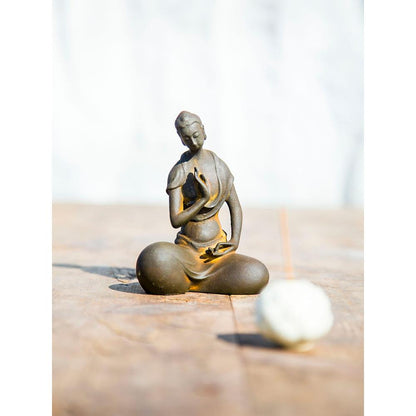 Zen Chinese Buddha statue of the Northern Wei Dynasty, such as the Buddha Shakyamuni, desktop decoration, small ornaments, imitation cast iron handicrafts